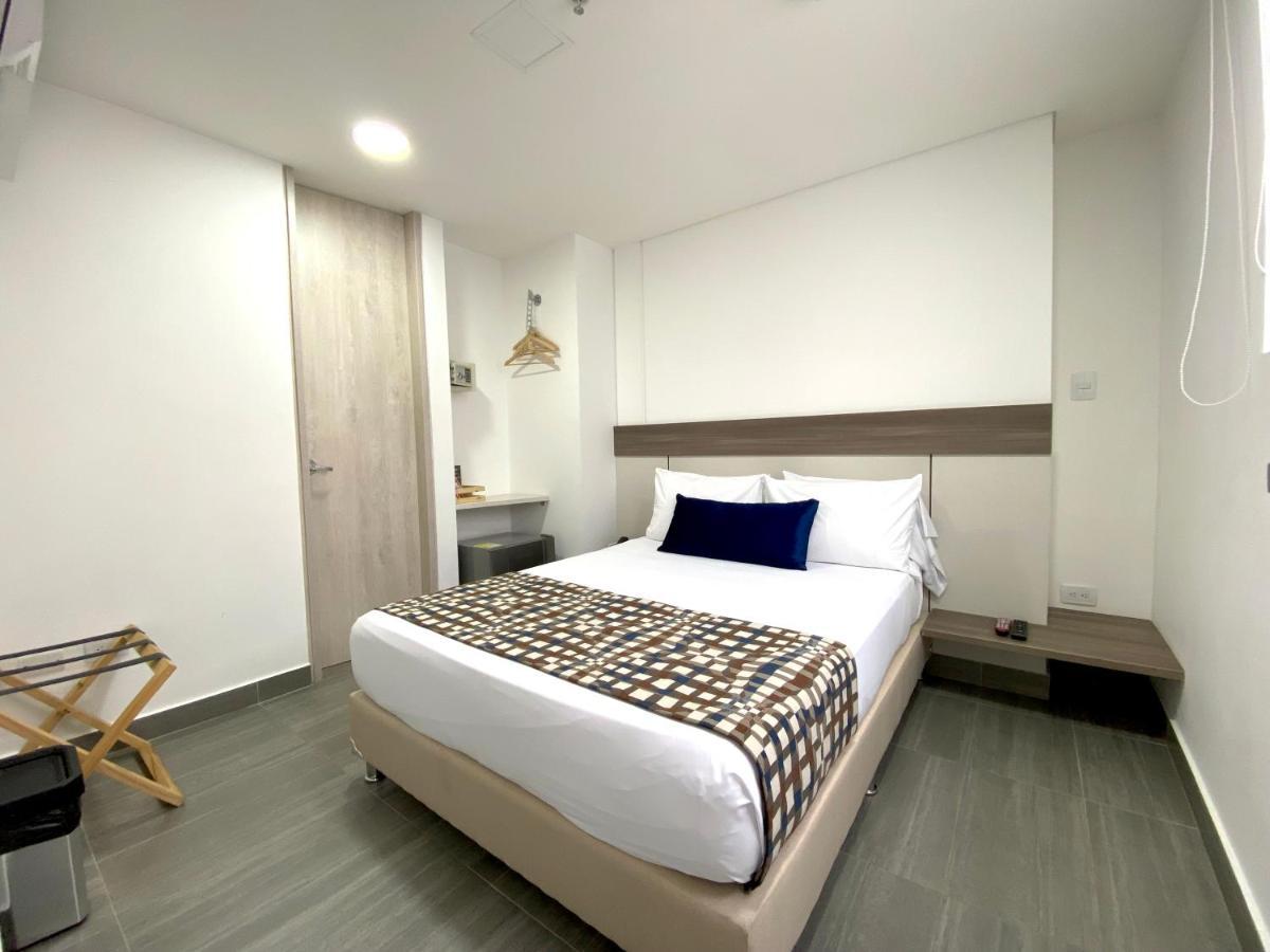 Seven Inn Hotel Medellín Zewnętrze zdjęcie