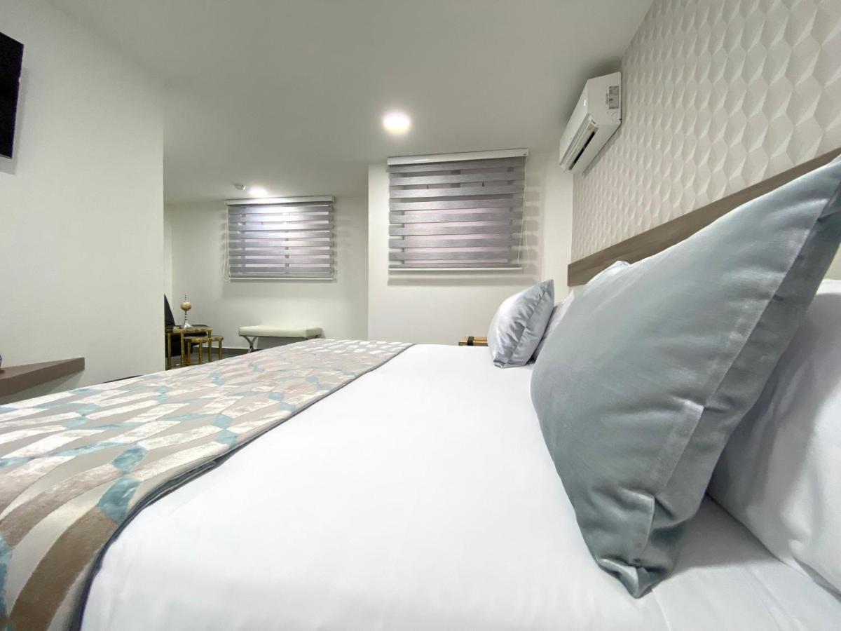 Seven Inn Hotel Medellín Zewnętrze zdjęcie