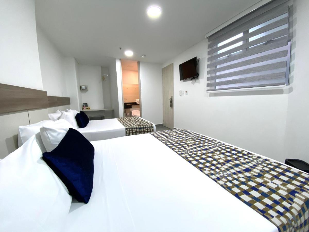 Seven Inn Hotel Medellín Zewnętrze zdjęcie