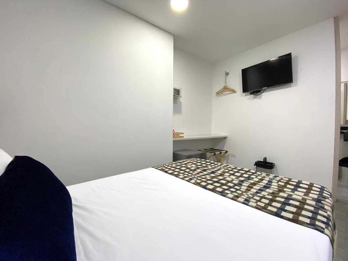 Seven Inn Hotel Medellín Zewnętrze zdjęcie