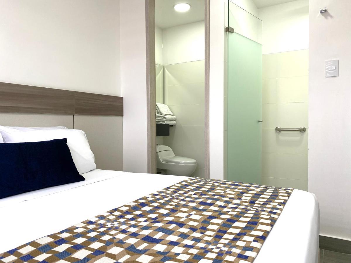 Seven Inn Hotel Medellín Zewnętrze zdjęcie
