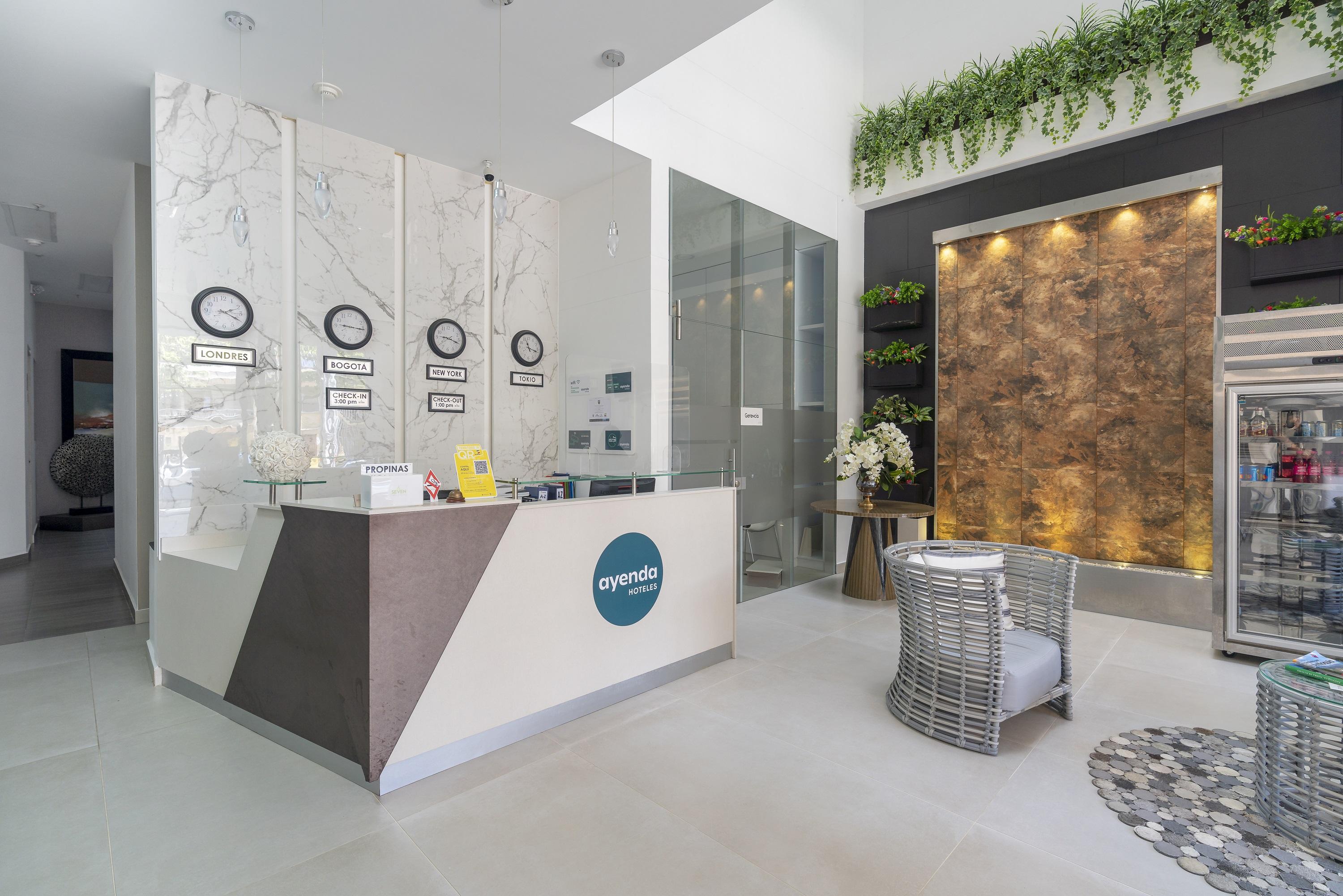 Seven Inn Hotel Medellín Zewnętrze zdjęcie